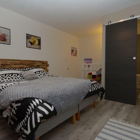 Appartement Le Phare Honfleur Exterior photo