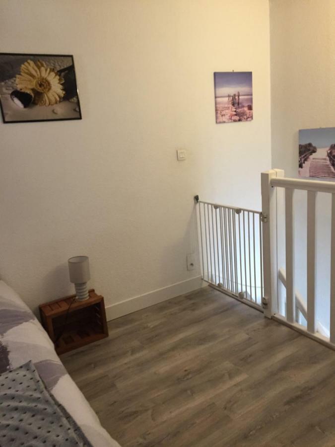 Appartement Le Phare Honfleur Exterior photo